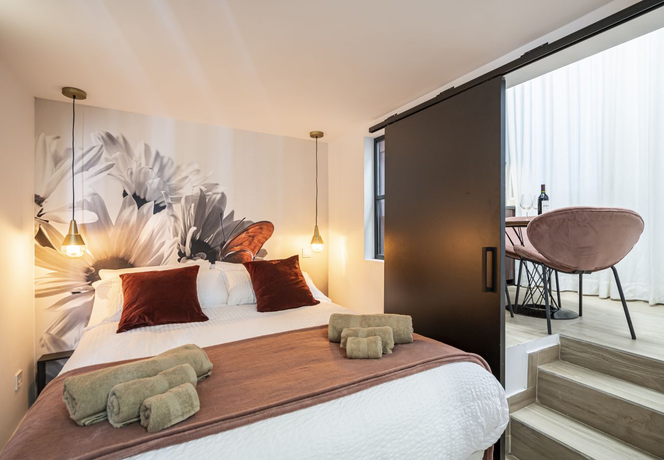 Apartamento en Madrid - Nuevo Dúplex -  Centro Chamberí - 2 dorm - 2 baños. 