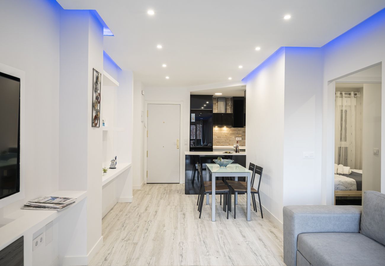Apartamento en Madrid - HIGH STANDARD SEXY FLAT (2ROOMS-1 BATHROOM) PIG46
