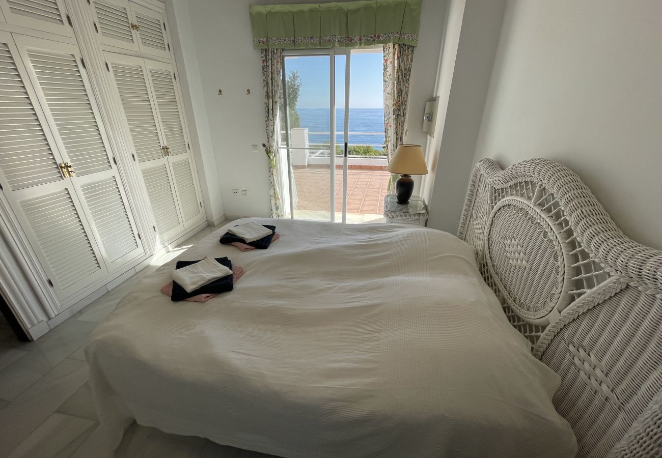 Villa en La Herradura - Villa de 6 dormitorios a 500 m de la playa