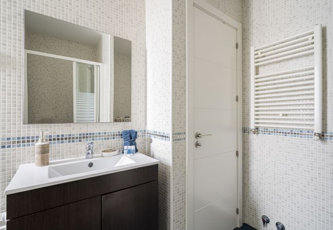 Apartamento en Madrid - M (DVA65) Apartamento Delicias Madrid Atocha 1H Apartamento en Madrid - M (DVA65) Apartamento Delicias Madrid Atocha 1H