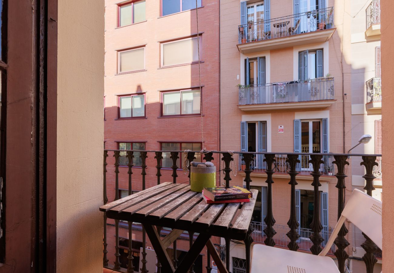 Apartamento en Barcelona - TURO PARK, lovely apartment with balcony