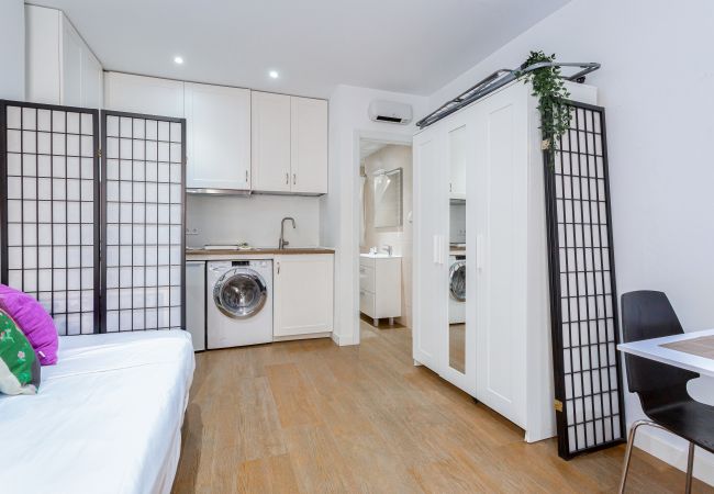 Estudio en Madrid - GOYA, ground floor studio Estudio en Madrid - GOYA, ground floor studio