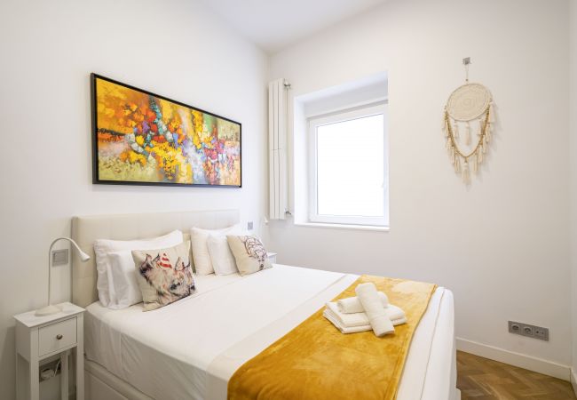Apartamento en Madrid - M (ESP50) Apartamento Sta. Engracia Apartamento en Madrid - M (ESP50) Apartamento Sta. Engracia