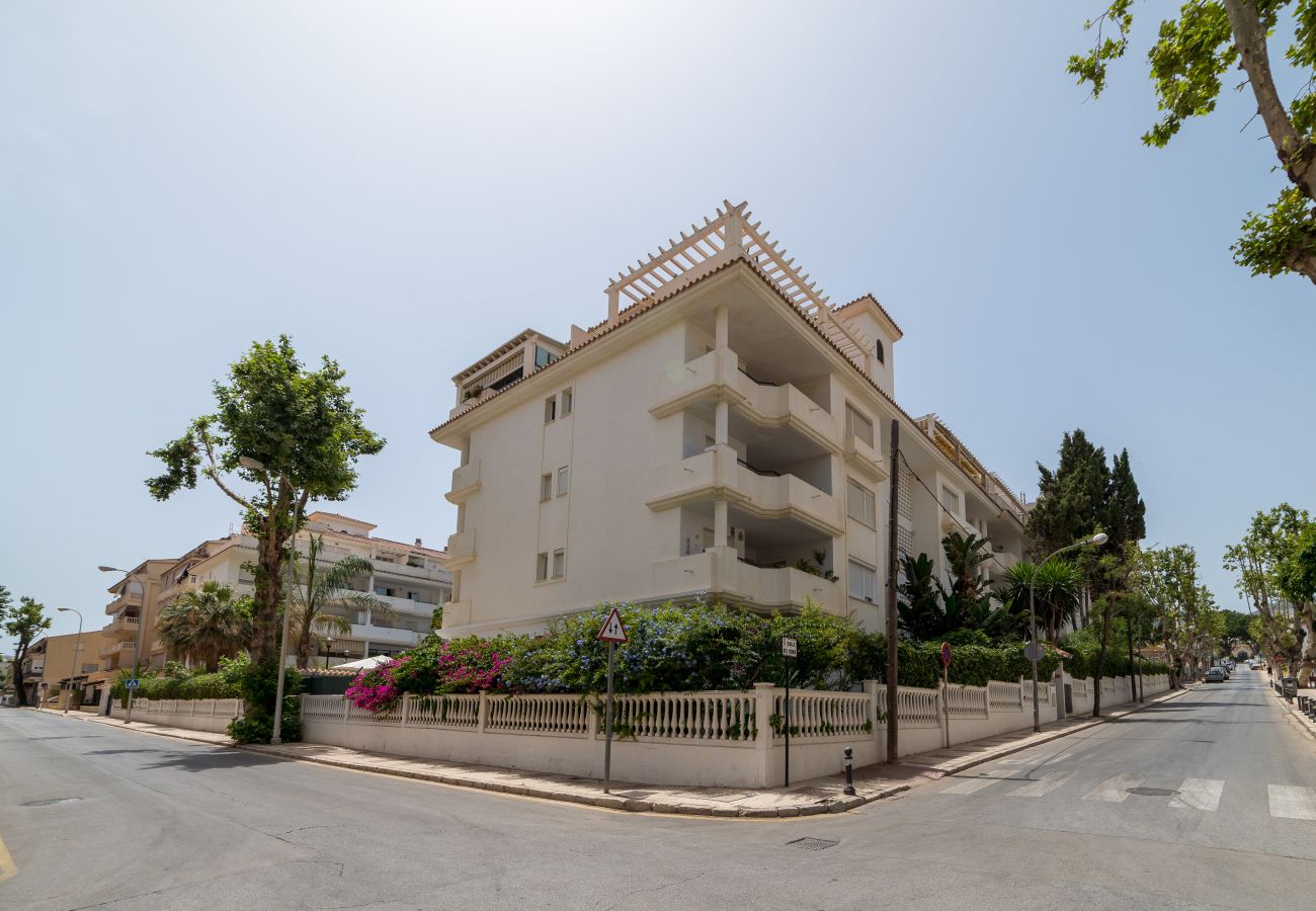 Apartamento en Torremolinos - iloftmalaga Atico Carihuela