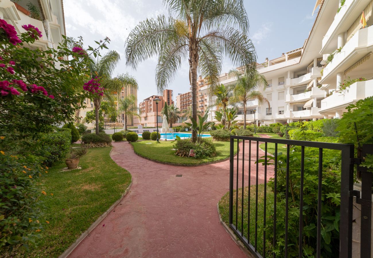 Apartamento en Torremolinos - iloftmalaga Atico Carihuela