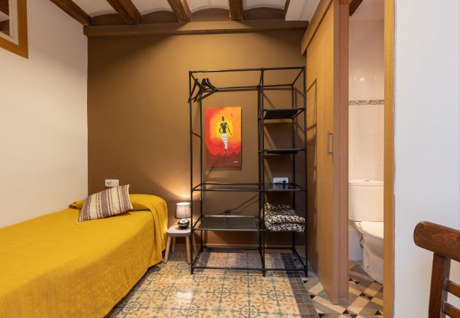 Apartamento en Barcelona - PRIVATE TERRACE, 4 bedrooms, 2 bathrooms Apartamento en Barcelona - PRIVATE TERRACE, 4 bedrooms, 2 bathrooms