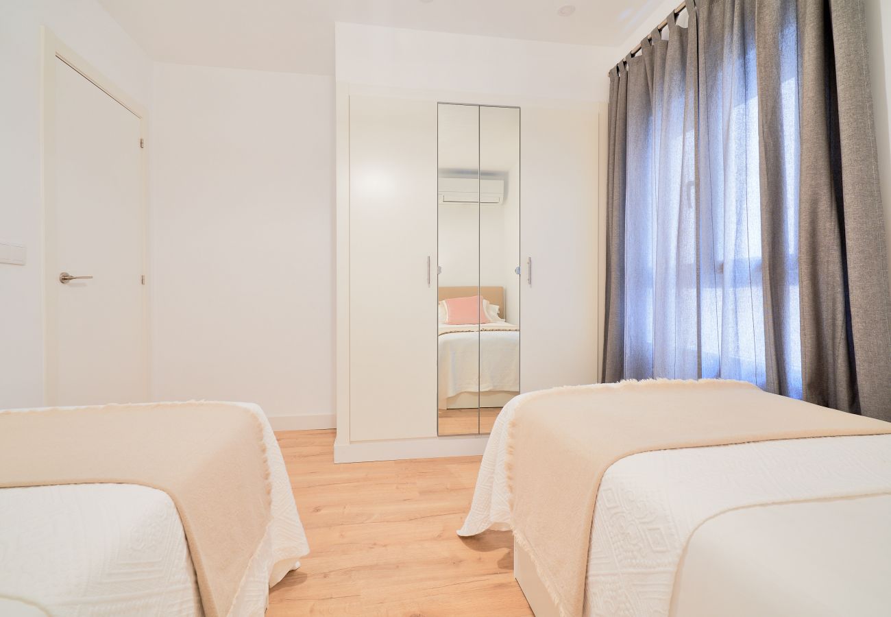 Apartamento en Málaga - iloftmalaga Blanco Coris