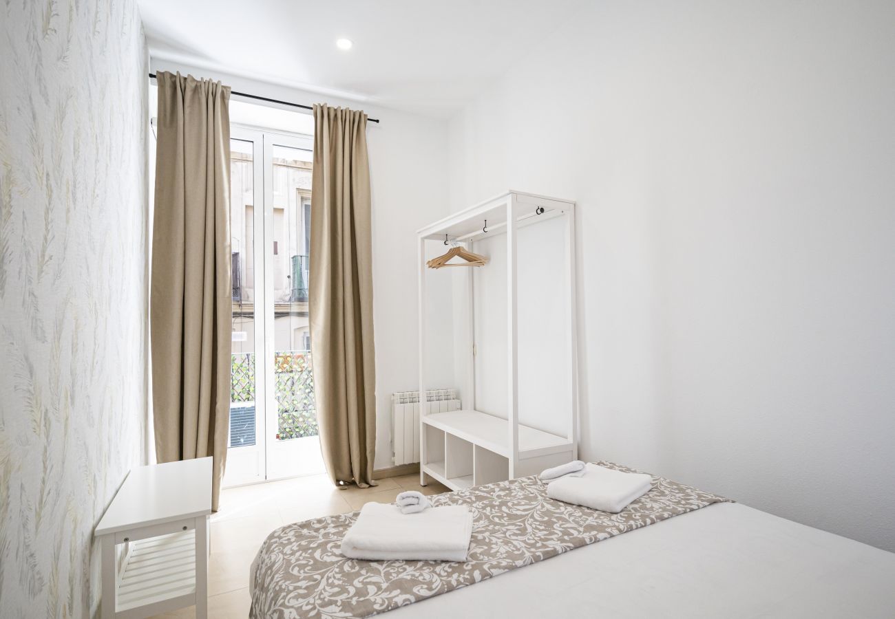 Apartamento en Madrid - Hermoso apartamento  Plaza Zerolo INF1D