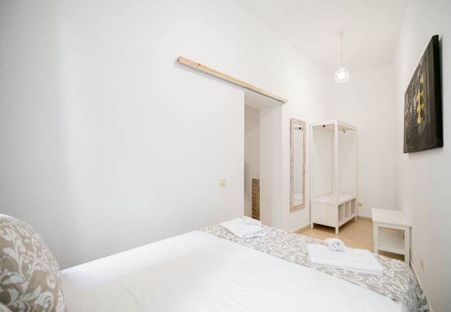 Apartamento en Madrid - Hermoso apartamento  Plaza Zerolo INF2E