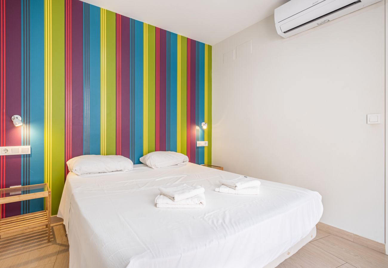 Apartahotel en Benidorm - Apartahotel de 1 dormitorios a 100 m de la playa