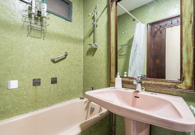 Apartamento en Madrid - M (MDM32) Apartamento Centro Negocios Castellana Apartamento en Madrid - M (MDM32) Apartamento Centro Negocios Castellana