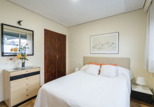 Apartamento en Madrid - M (MDM32) Apartamento Centro Negocios Castellana Apartamento en Madrid - M (MDM32) Apartamento Centro Negocios Castellana