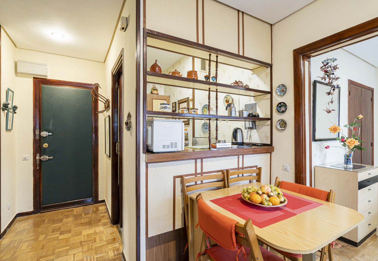 Apartamento en Madrid - Apartamento Centro Negocios Castellana M (MDM32)