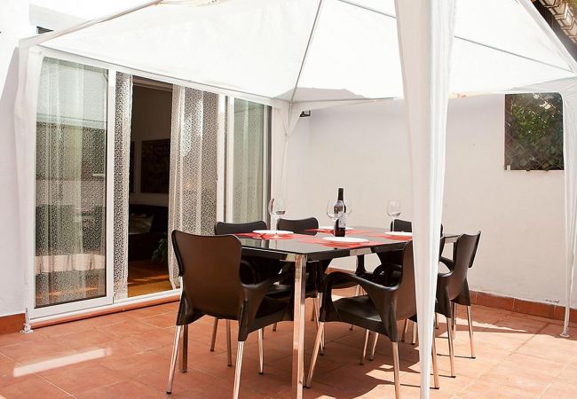 Apartamento en Barcelona - Terraza privada, 3 dormitorios, 2 baños, Barcelona centro