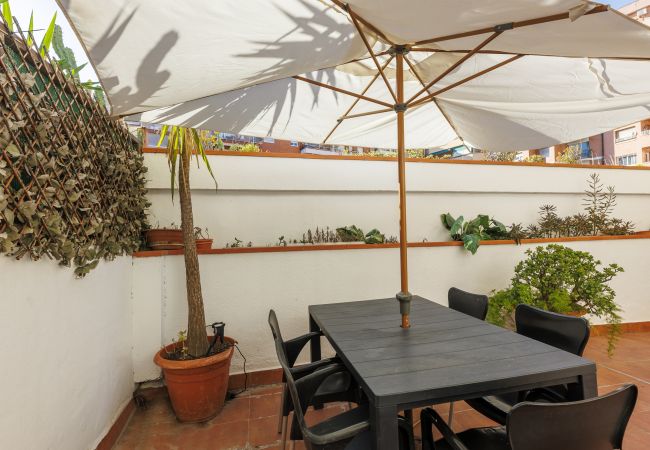 Apartamento en Barcelona - Private terrace, 3 bedrooms, 2 bathrooms, central Apartamento en Barcelona - Private terrace, 3 bedrooms, 2 bathrooms, central
