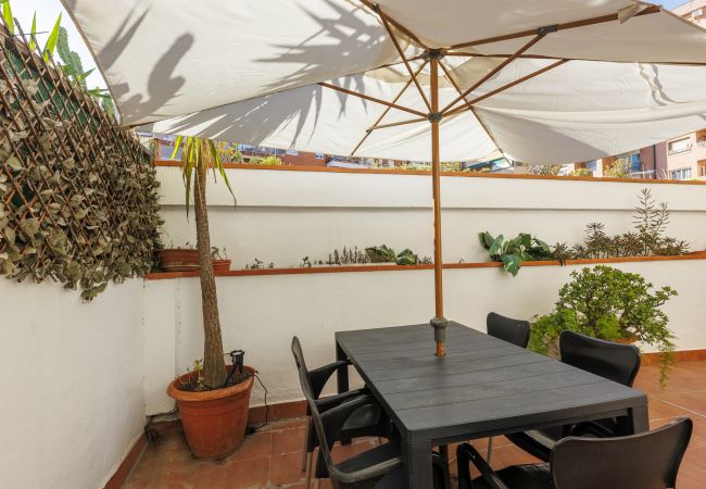 Apartamento en Barcelona - Terraza privada, 3 dormitorios, 2 baños, Barcelona centro