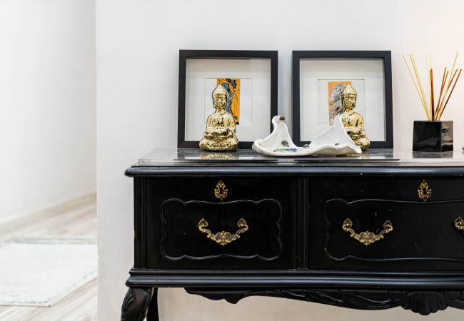 Apartamento en Madrid - M (TRU50) Apartamento Teatro Real-Pza. San Martín Apartamento en Madrid - M (TRU50) Apartamento Teatro Real-Pza. San Martín