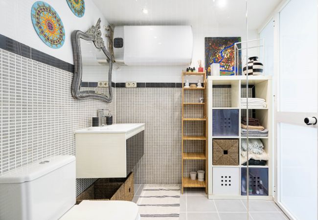 Apartamento en Madrid - M (TRU50) Apartamento Teatro Real-Pza. San Martín Apartamento en Madrid - M (TRU50) Apartamento Teatro Real-Pza. San Martín