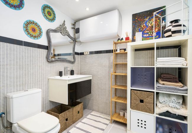 Apartamento en Madrid - M (TRU50) Apartamento Teatro Real-Pza. San Martín Apartamento en Madrid - M (TRU50) Apartamento Teatro Real-Pza. San Martín
