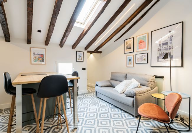 Apartamento en Madrid - M (FCG94) Ap. Rastro Madrid-Cascorro Apartamento en Madrid - M (FCG94) Ap. Rastro Madrid-Cascorro