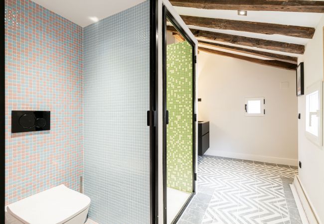 Apartamento en Madrid - M (FCG94) Ap. Rastro Madrid-Cascorro Apartamento en Madrid - M (FCG94) Ap. Rastro Madrid-Cascorro