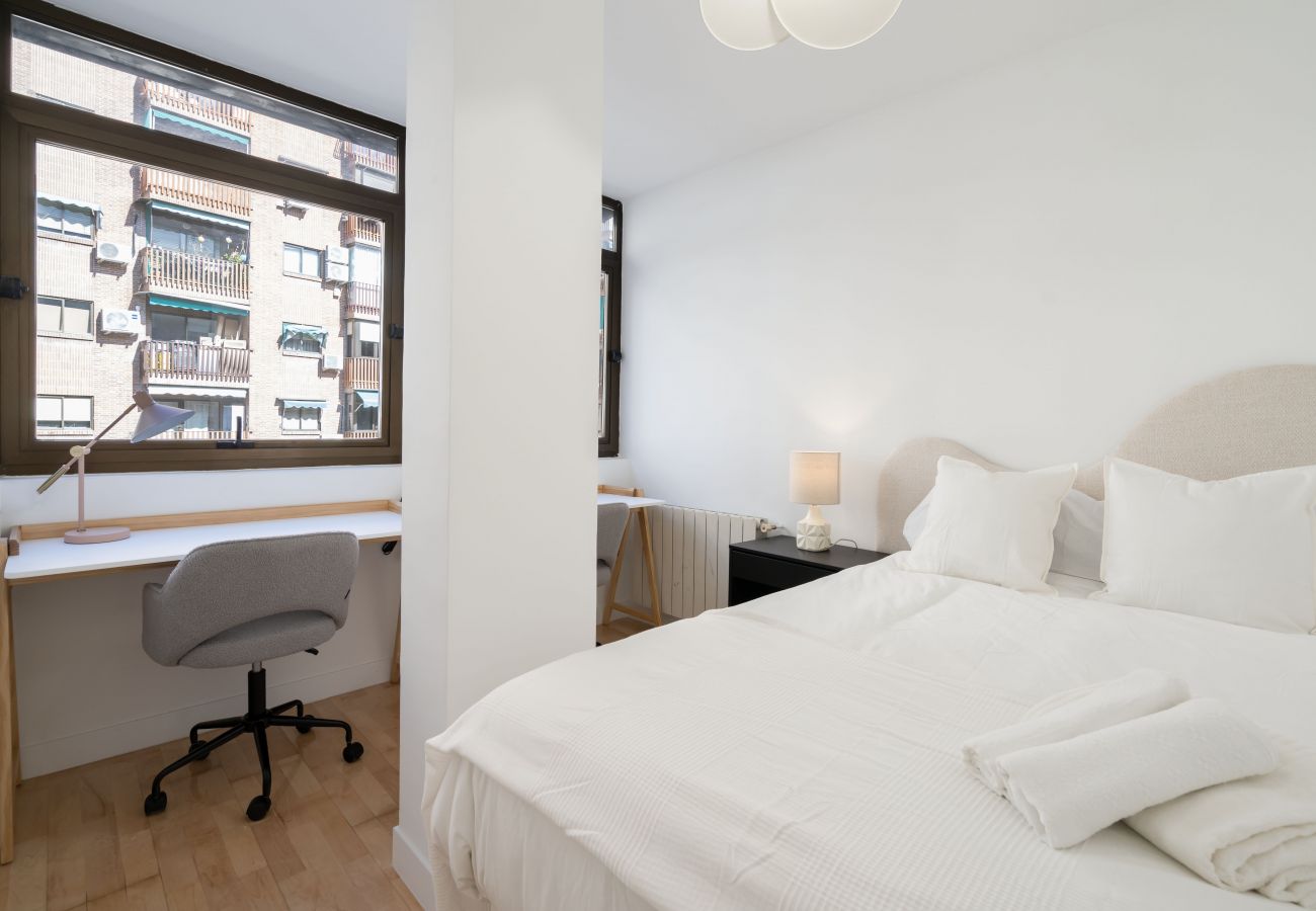 Apartamento en Madrid - Apartamento Estación Atocha Pacífico M (TEL3)