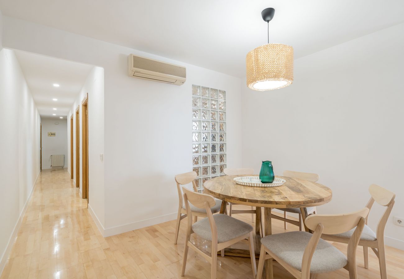 Apartamento en Madrid - Apartamento Estación Atocha Pacífico M (TEL3)
