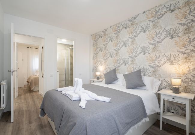 Apartamento en Madrid - M (CEB765) Parque de Atracciones-Zoo-Casa de Campo Apartamento en Madrid - M (CEB765) Parque de Atracciones-Zoo-Casa de Campo