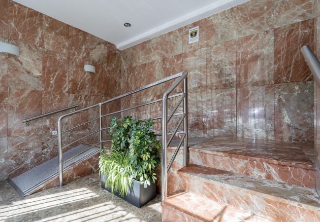 Apartamento en Madrid - M (CEB765) Parque de Atracciones-Zoo-Casa de Campo Apartamento en Madrid - M (CEB765) Parque de Atracciones-Zoo-Casa de Campo