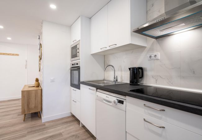 Apartamento en Madrid - M (CEB765) Parque de Atracciones-Zoo-Casa de Campo Apartamento en Madrid - M (CEB765) Parque de Atracciones-Zoo-Casa de Campo