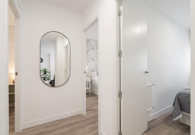 Apartamento en Madrid - M (CEB765) Parque de Atracciones-Zoo-Casa de Campo Apartamento en Madrid - M (CEB765) Parque de Atracciones-Zoo-Casa de Campo