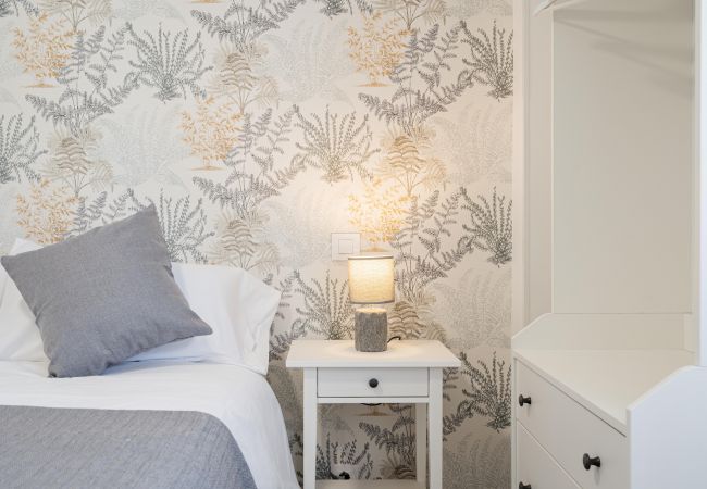 Apartamento en Madrid - M (CEB765) Parque de Atracciones-Zoo-Casa de Campo Apartamento en Madrid - M (CEB765) Parque de Atracciones-Zoo-Casa de Campo
