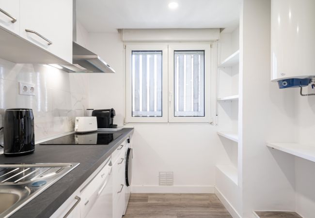 Apartamento en Madrid - M (CEB765) Parque de Atracciones-Zoo-Casa de Campo Apartamento en Madrid - M (CEB765) Parque de Atracciones-Zoo-Casa de Campo
