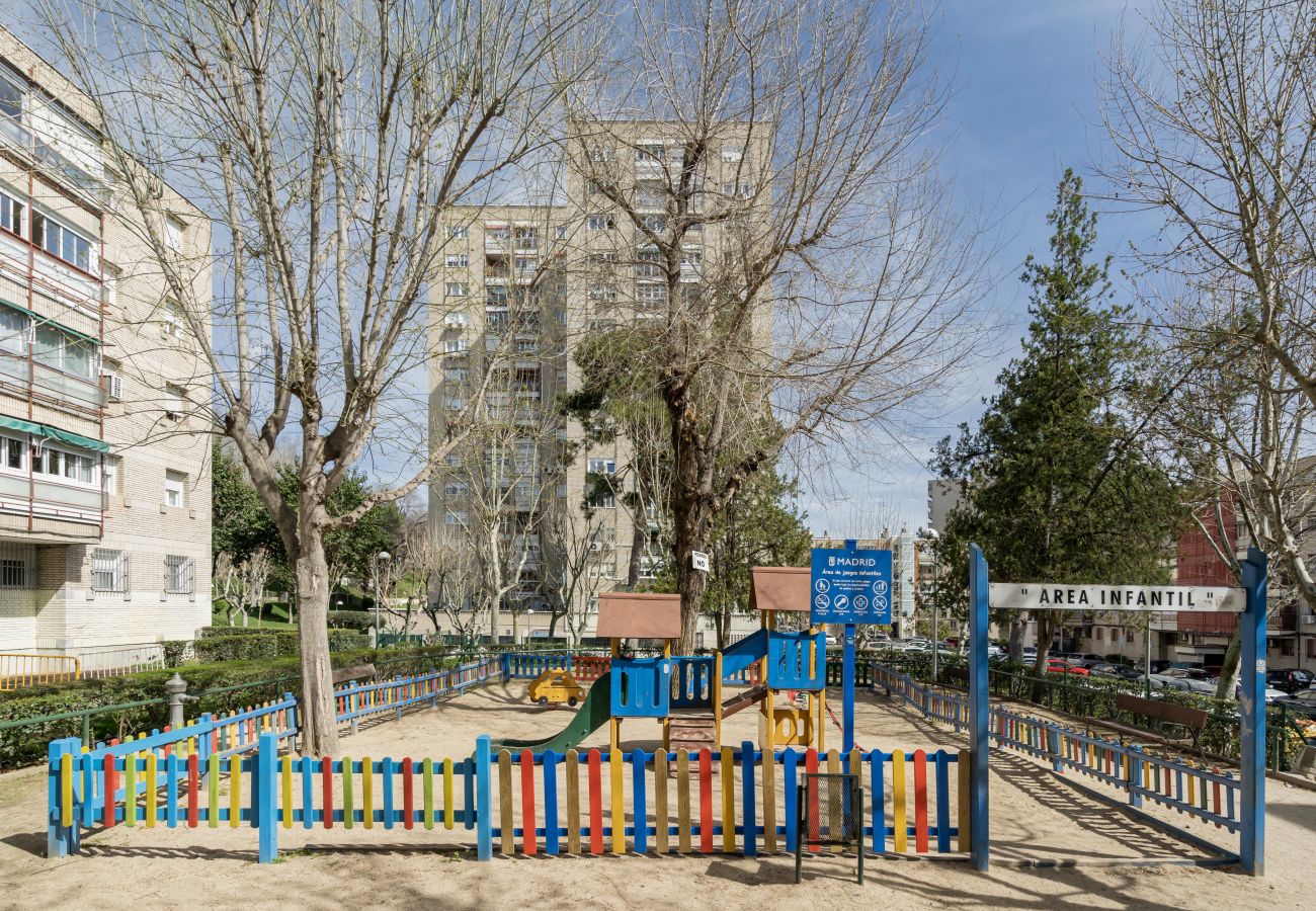 Apartamento en Madrid - Parque de Atracciones-Zoo-Casa de Campo CEB76