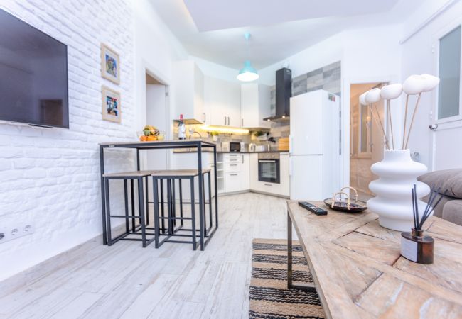 Apartamento en Madrid - M (MEN30) Moderno y elegante ap. Barrio Ibiza Apartamento en Madrid - M (MEN30) Moderno y elegante ap. Barrio Ibiza