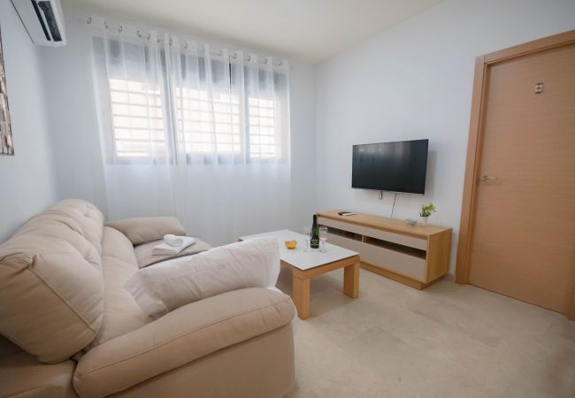 Apartamento en Madrid - Bonito Apartamento cerca Santiago Bernabéu MJU14B