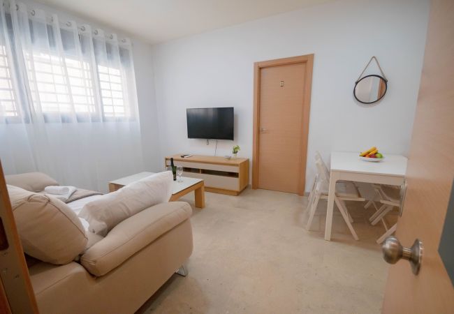 Apartamento en Madrid - Bonito Apartamento cerca Santiago Bernabéu MJU14B