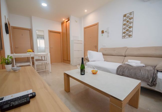 Apartamento en Madrid - Bonito Apartamento cerca Santiago Bernabéu MJU14B