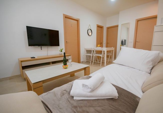 Apartamento en Madrid - Bonito Apartamento cerca Santiago Bernabéu MJU14B