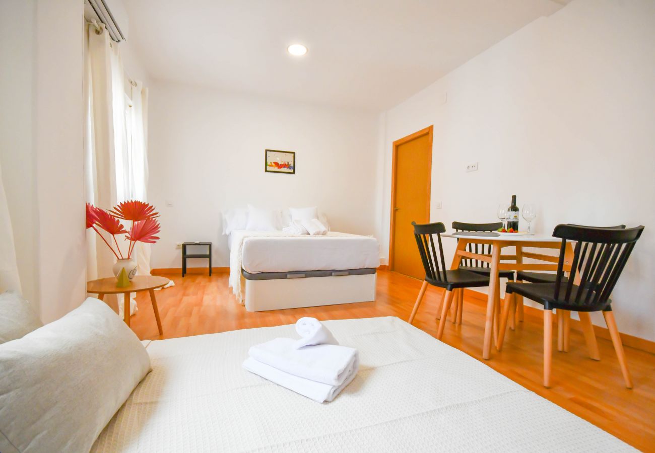 Estudio en Madrid - APARTAMENTO TETUAN 