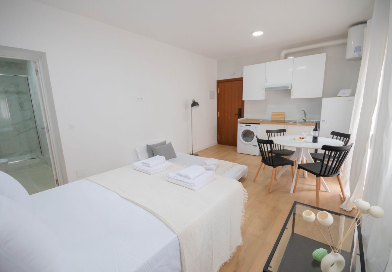 Estudio en Madrid - M (MLU1º1)  TETUAN "MADRID RÍO"