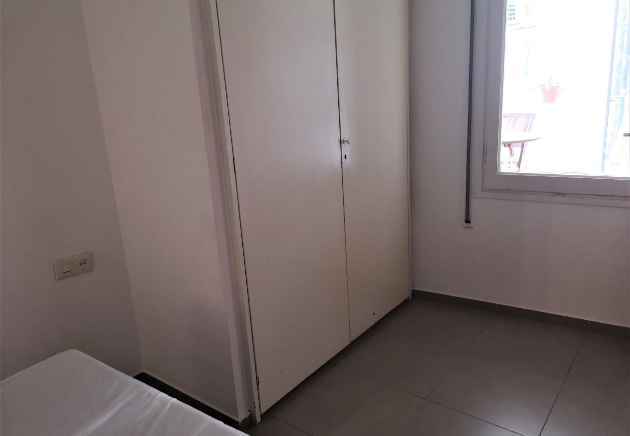 Apartamento en Barcelona - Terraza privada, un dormitorio, TURO PARK