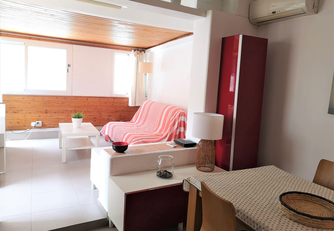 Apartamento en Barcelona - Terraza privada, un dormitorio, TURO PARK