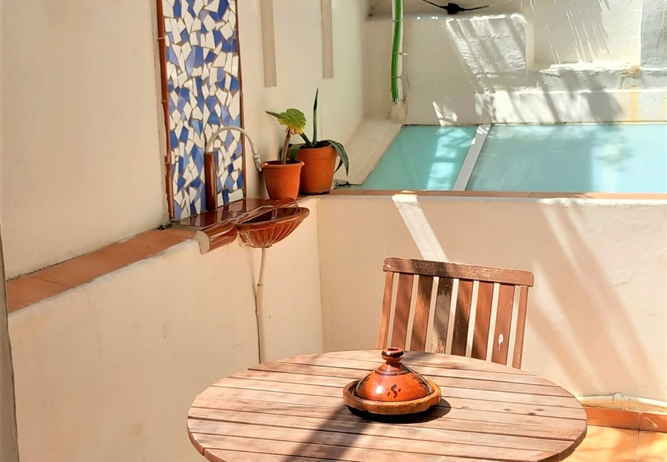 Apartamento en Barcelona - Terraza privada, un dormitorio, TURO PARK