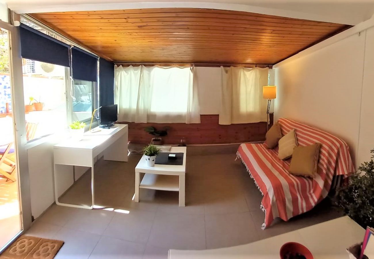 Apartamento en Barcelona - Terraza privada, un dormitorio, TURO PARK