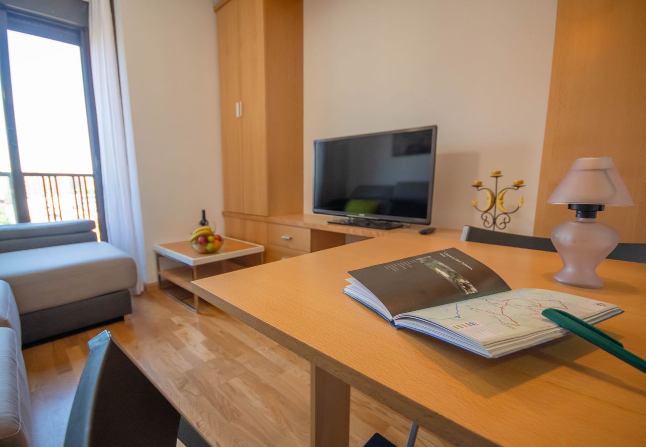 Apartamento en Madrid - Cómodo y tranquilo apartamento Aeropuerto CMP9