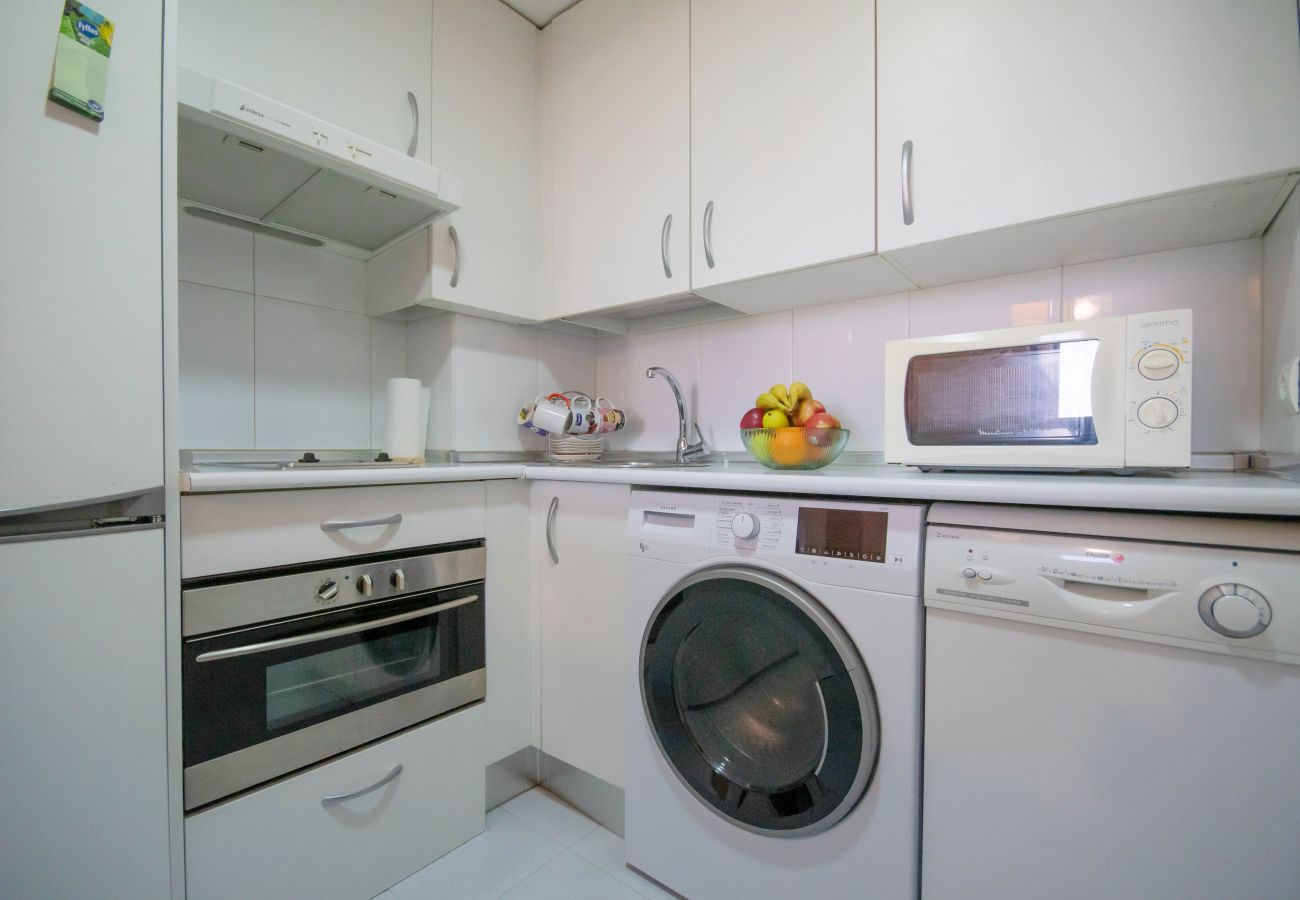 Apartamento en Madrid - Cómodo y tranquilo apartamento Aeropuerto CMP9