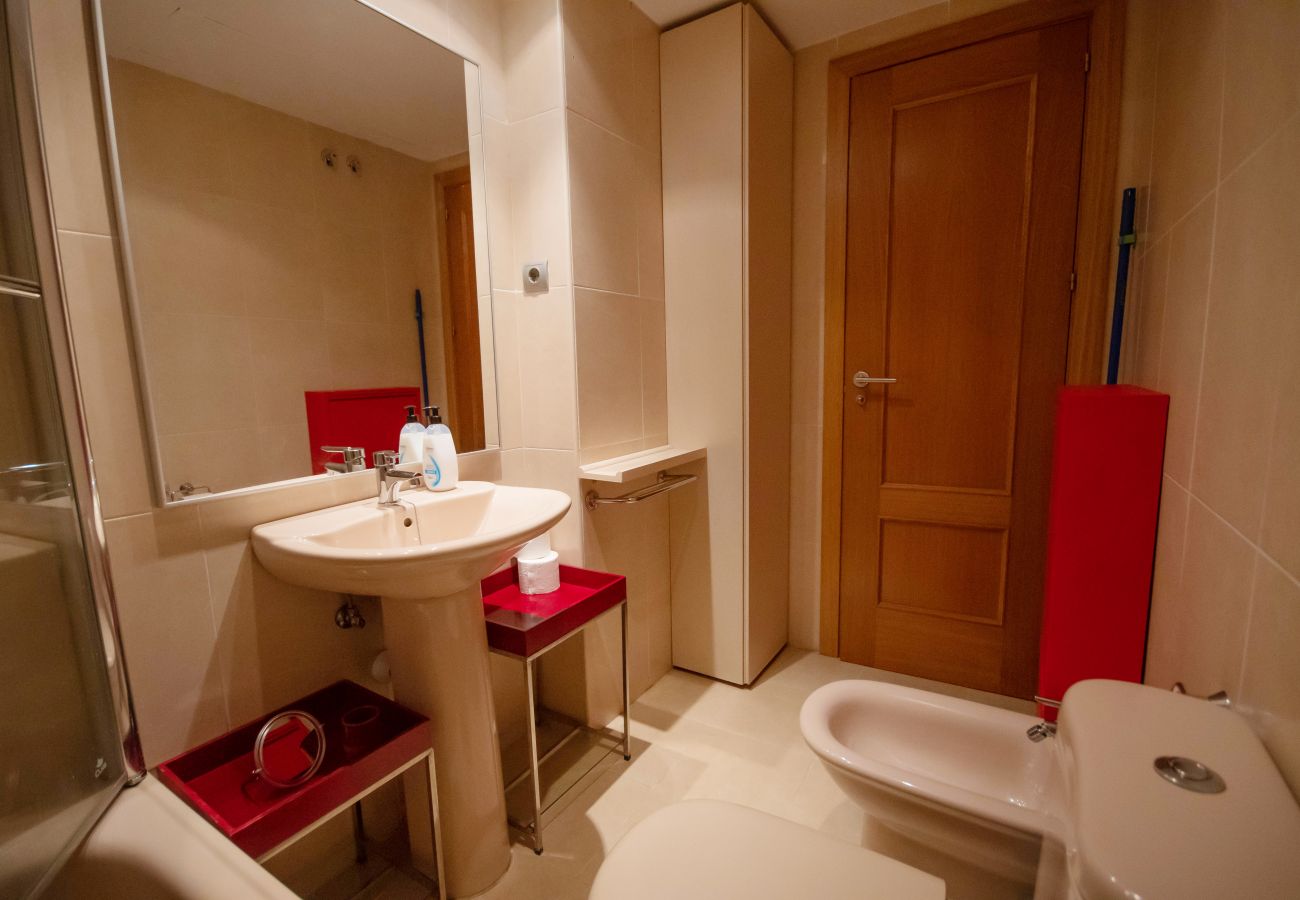 Apartamento en Madrid - M (CMP9) Cómodo y tranquilo apartamento Aeropuerto