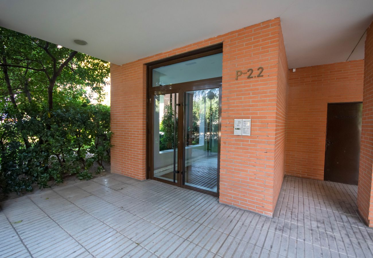 Apartamento en Madrid - Cómodo y tranquilo apartamento Aeropuerto CMP9