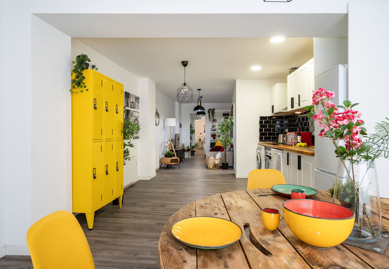 Apartamento en Madrid - Original y coqueto apartamento cerca al parque Pradolongo- Madrid M (GOA3)